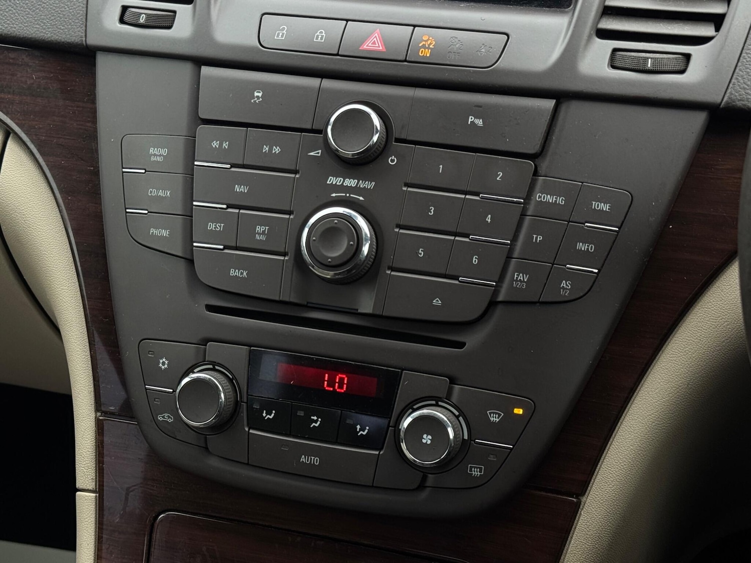 Used Vauxhall Insignia 2010 for sale - 76850458: Photo 51