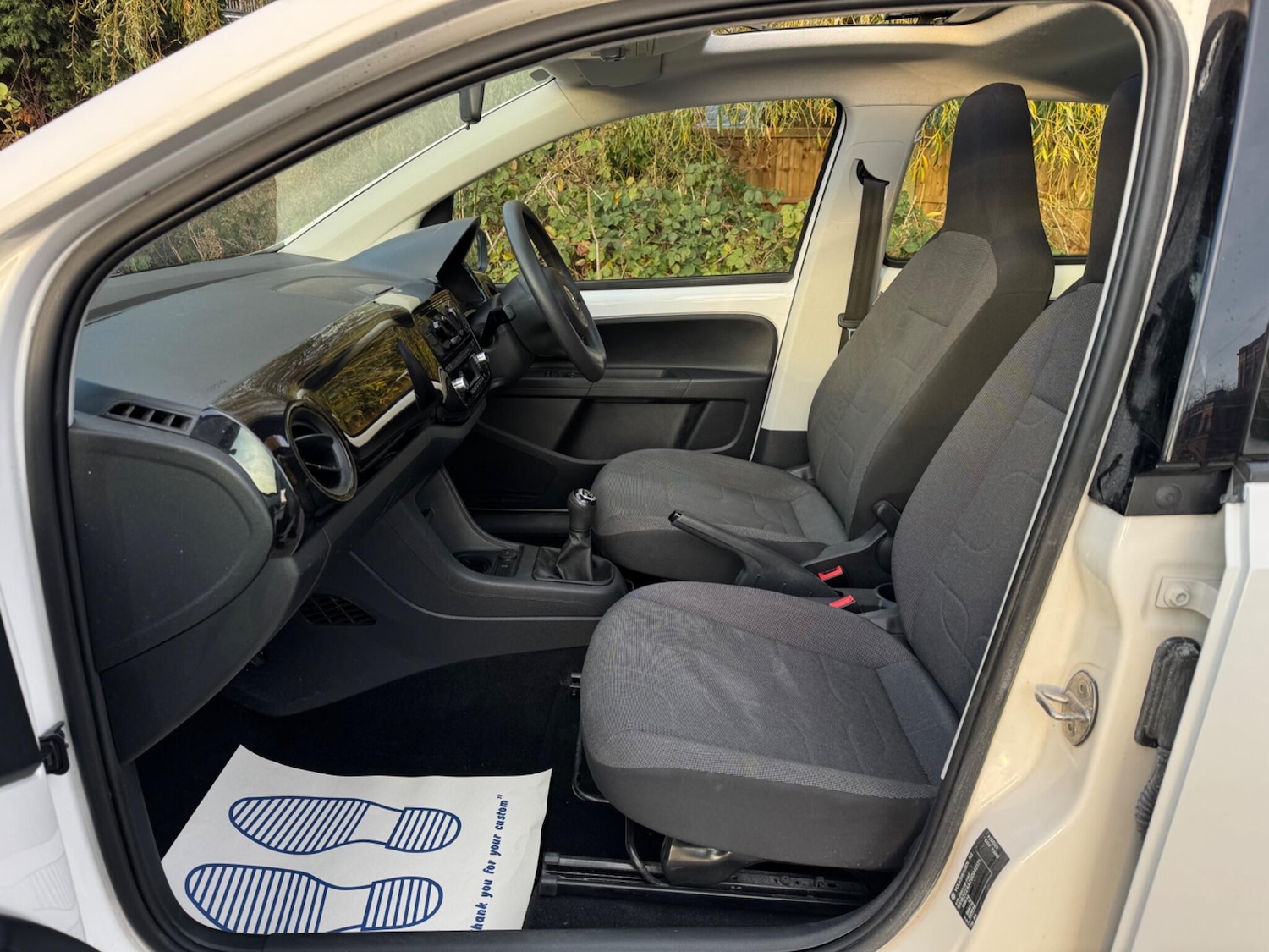 Used Volkswagen up! 2016 for sale - 76993900: Photo 18