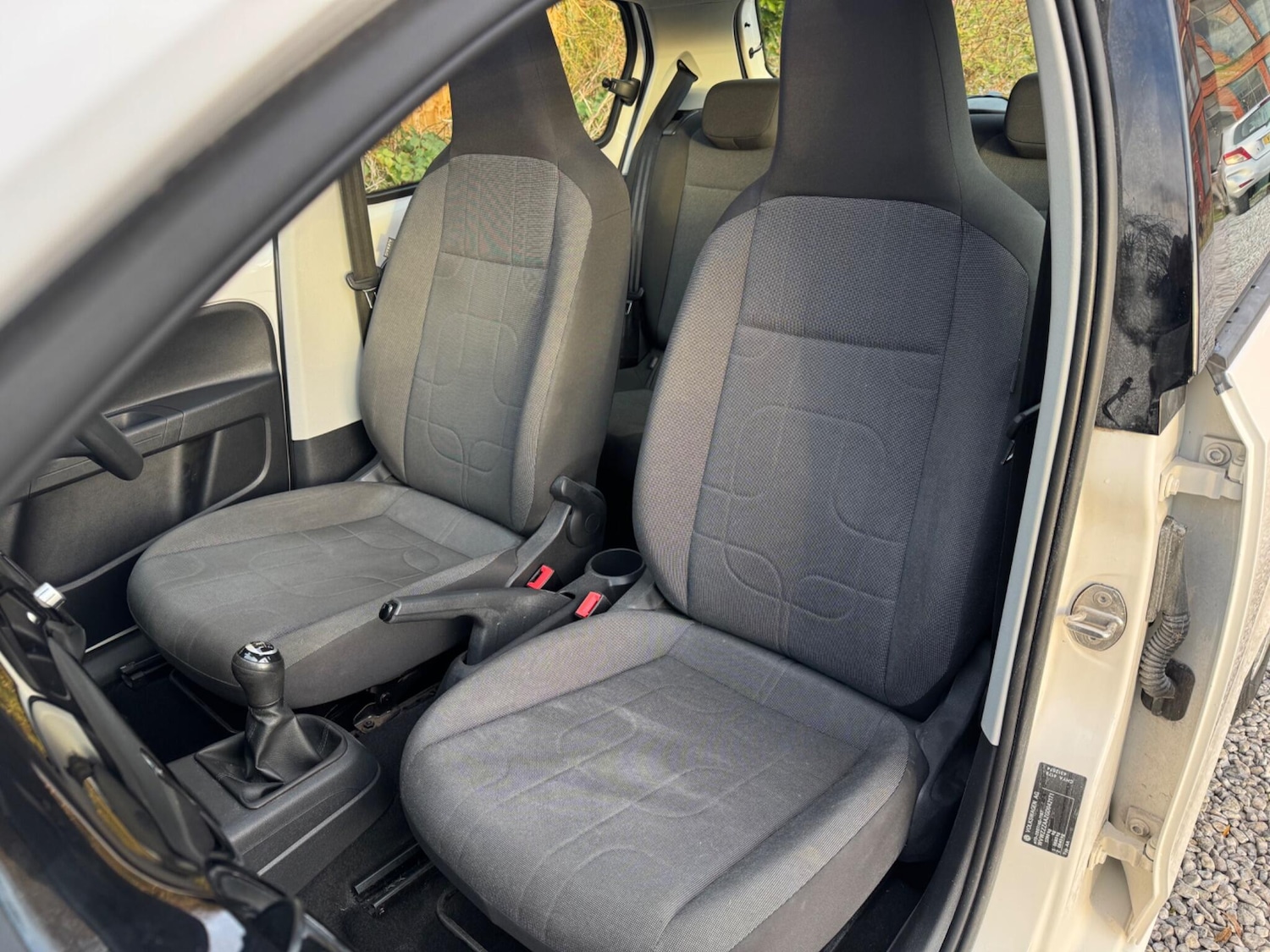 Used Volkswagen up! 2016 for sale - 76993900: Photo 21