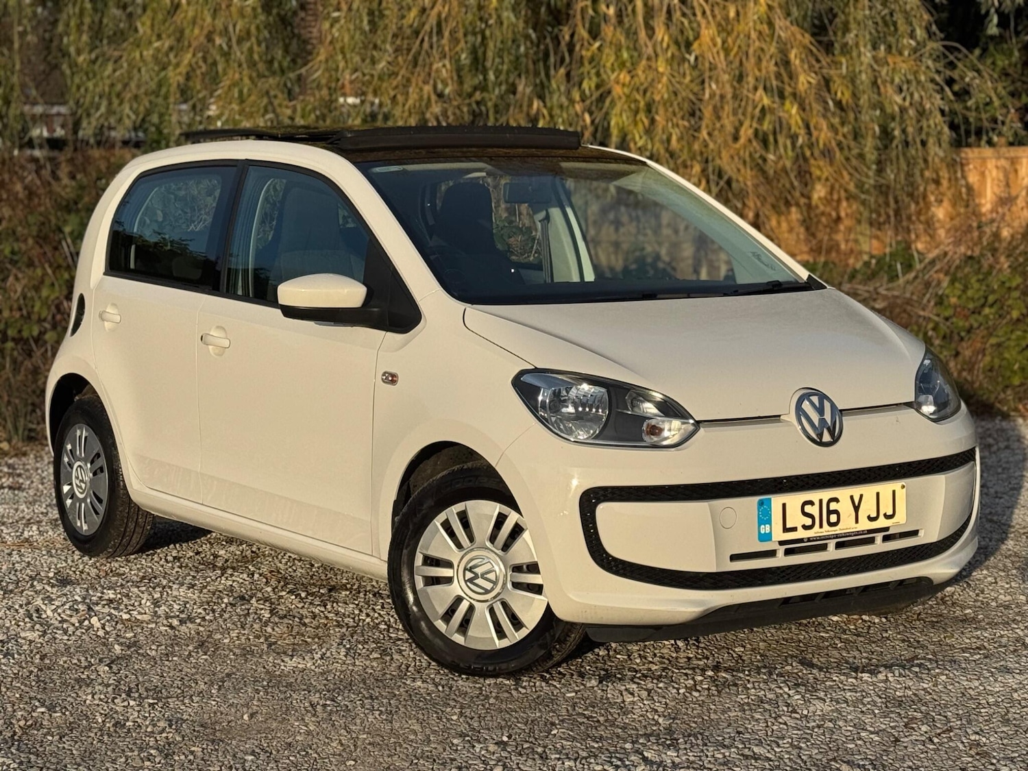 Used Volkswagen up! 2016 for sale - 76993900: Photo 37