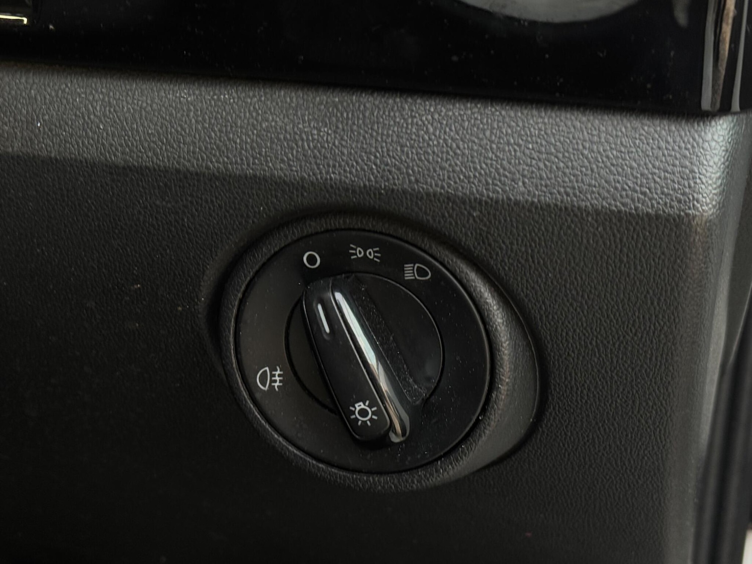 Used Volkswagen up! 2016 for sale - 76993900: Photo 46