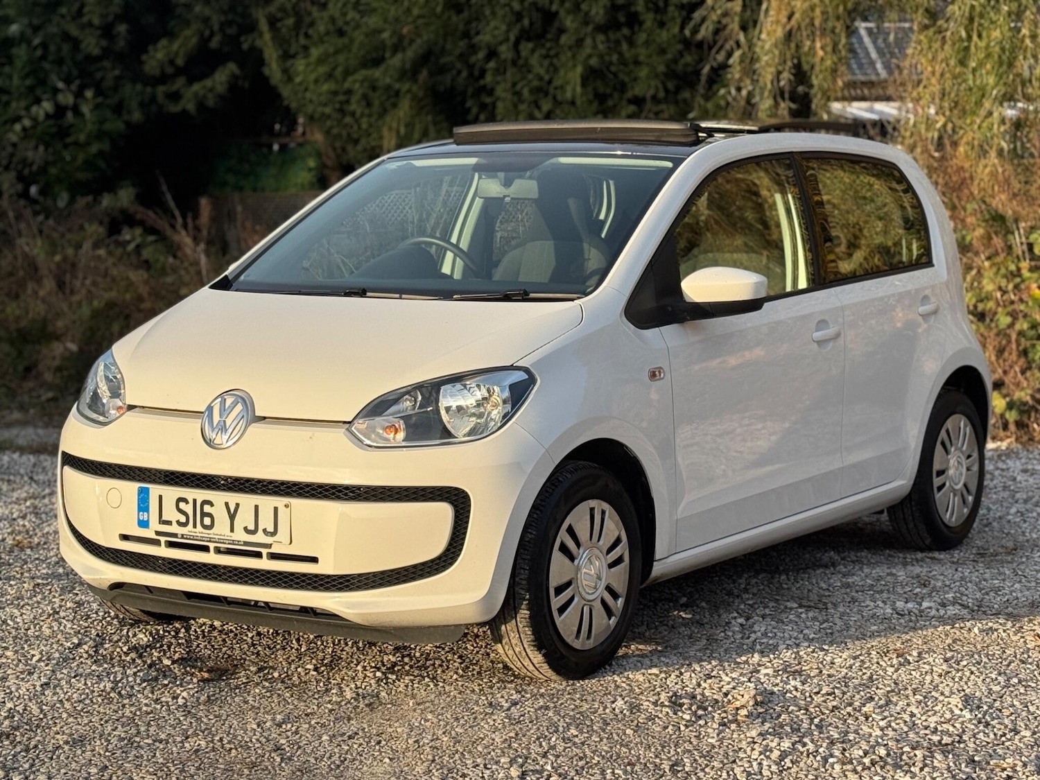 Used Volkswagen up! 2016 for sale - 76993900: Photo 6