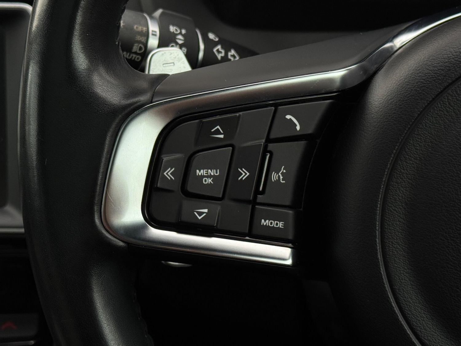 Used Jaguar F-Pace 2016 for sale - 77440056: Photo 34