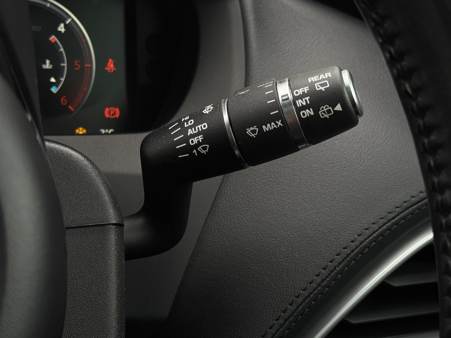 Used Jaguar F-Pace 2016 for sale - 77440056: Photo 41