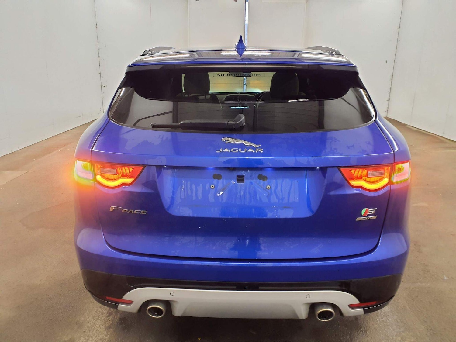 Used Jaguar F-Pace 2016 for sale - 77440056: Photo 5