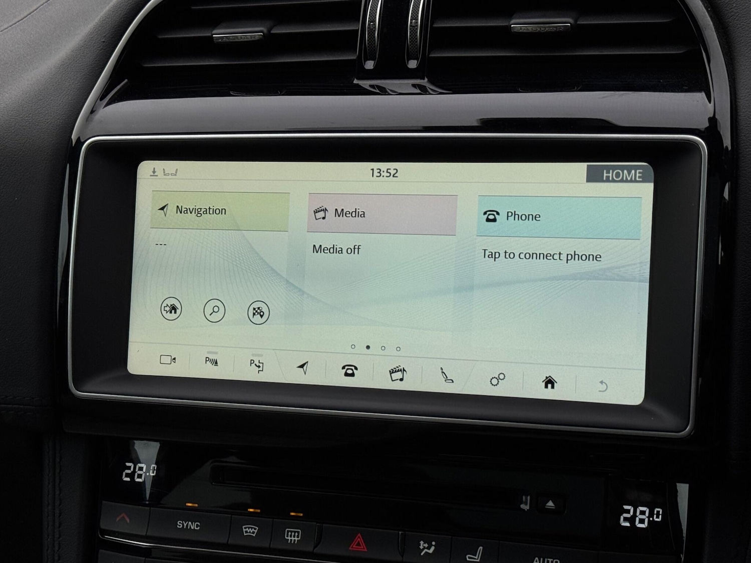 Used Jaguar F-Pace 2016 for sale - 77440056: Photo 61