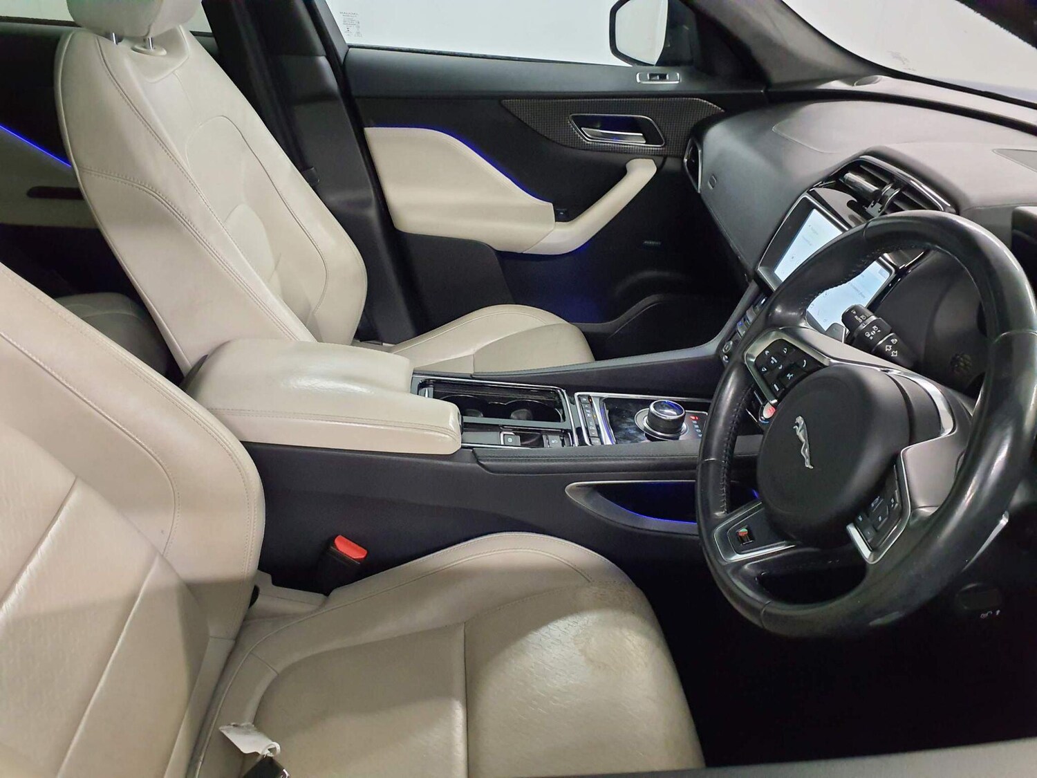 Used Jaguar F-Pace 2016 for sale - 77440056: Photo 7