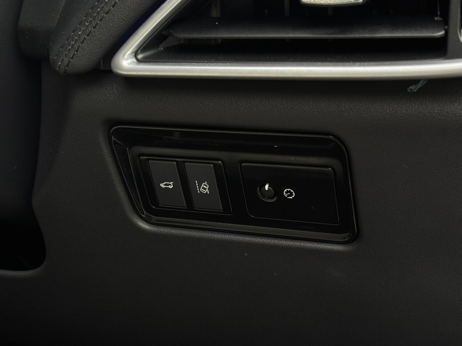 Used Jaguar F-Pace 2016 for sale - 77440056: Photo 77