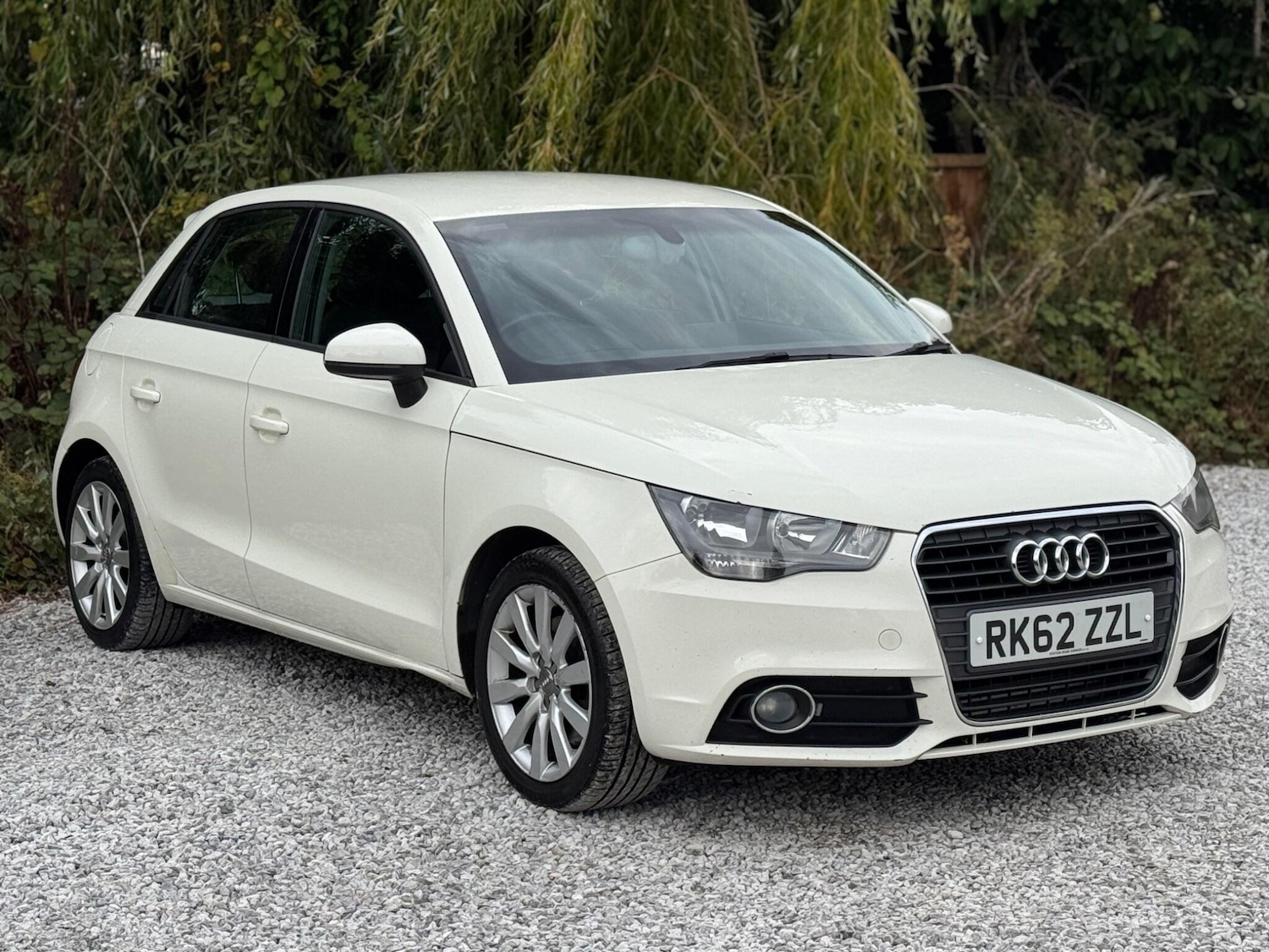 Used Audi A1 2012 for sale - 76952379: Photo 4
