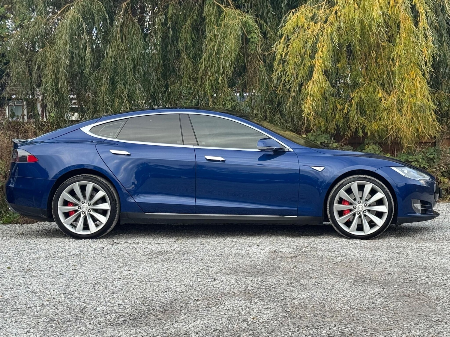 Used Tesla Model S 2015 for sale - 76408878: Photo 9