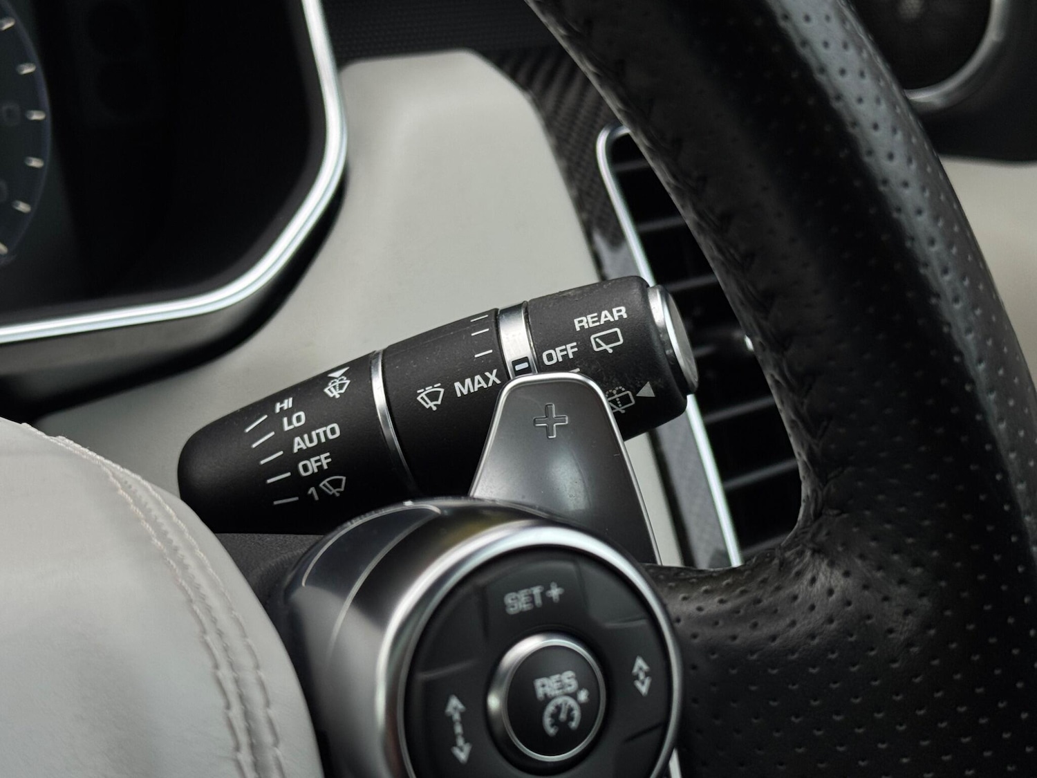 Used Land Rover Range Rover Sport 2016 for sale - 76138080: Photo 37