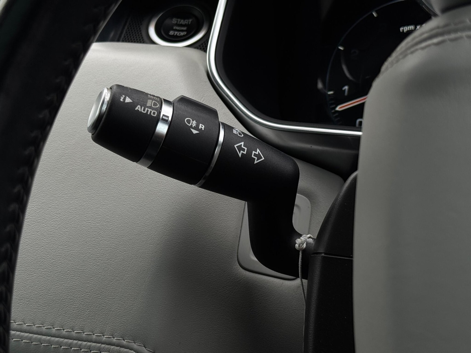 Used Land Rover Range Rover Sport 2016 for sale - 76138080: Photo 38