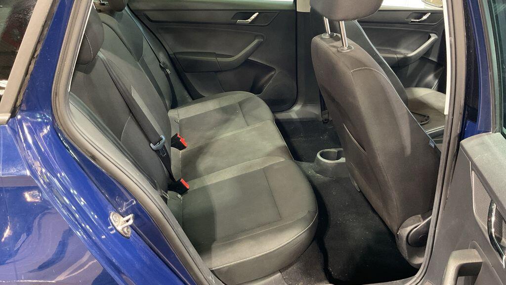 Used Skoda Rapid Spaceback 2014 for sale - 76388367: Photo 8