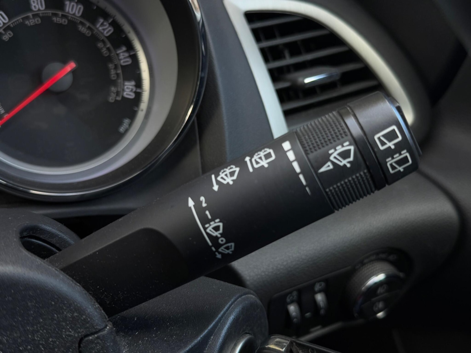 Used Vauxhall Astra GTC 2012 for sale - 75720175: Photo 28