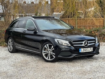 Used Mercedes-Benz C Class 2015 for sale - 76913120: Photo