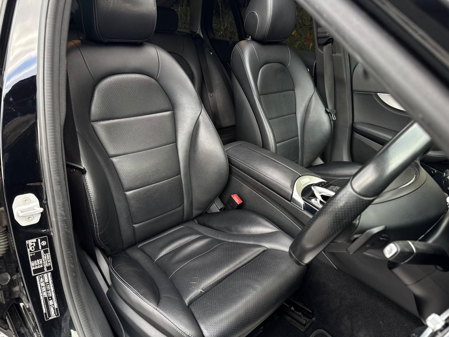 Used Mercedes-Benz C Class 2015 for sale - 76913120: Photo 23