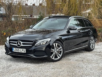 Used Mercedes-Benz C Class 2015 for sale - 76913120: Photo