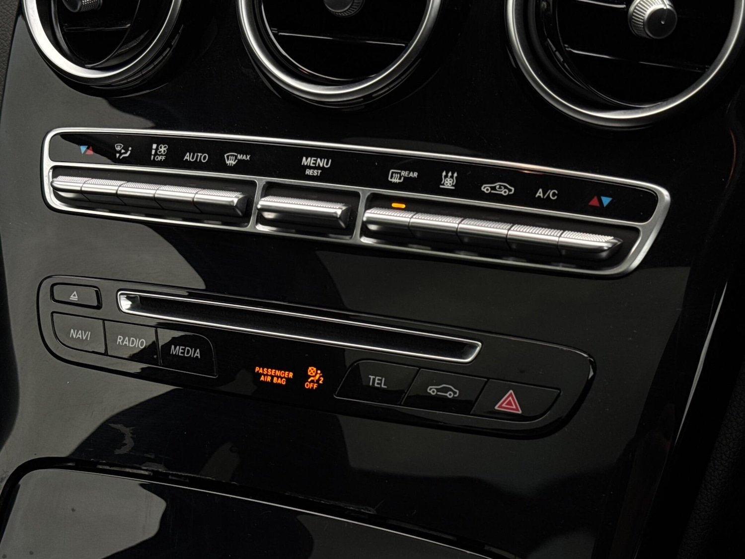 Used Mercedes-Benz C Class 2015 for sale - 76913120: Photo 49