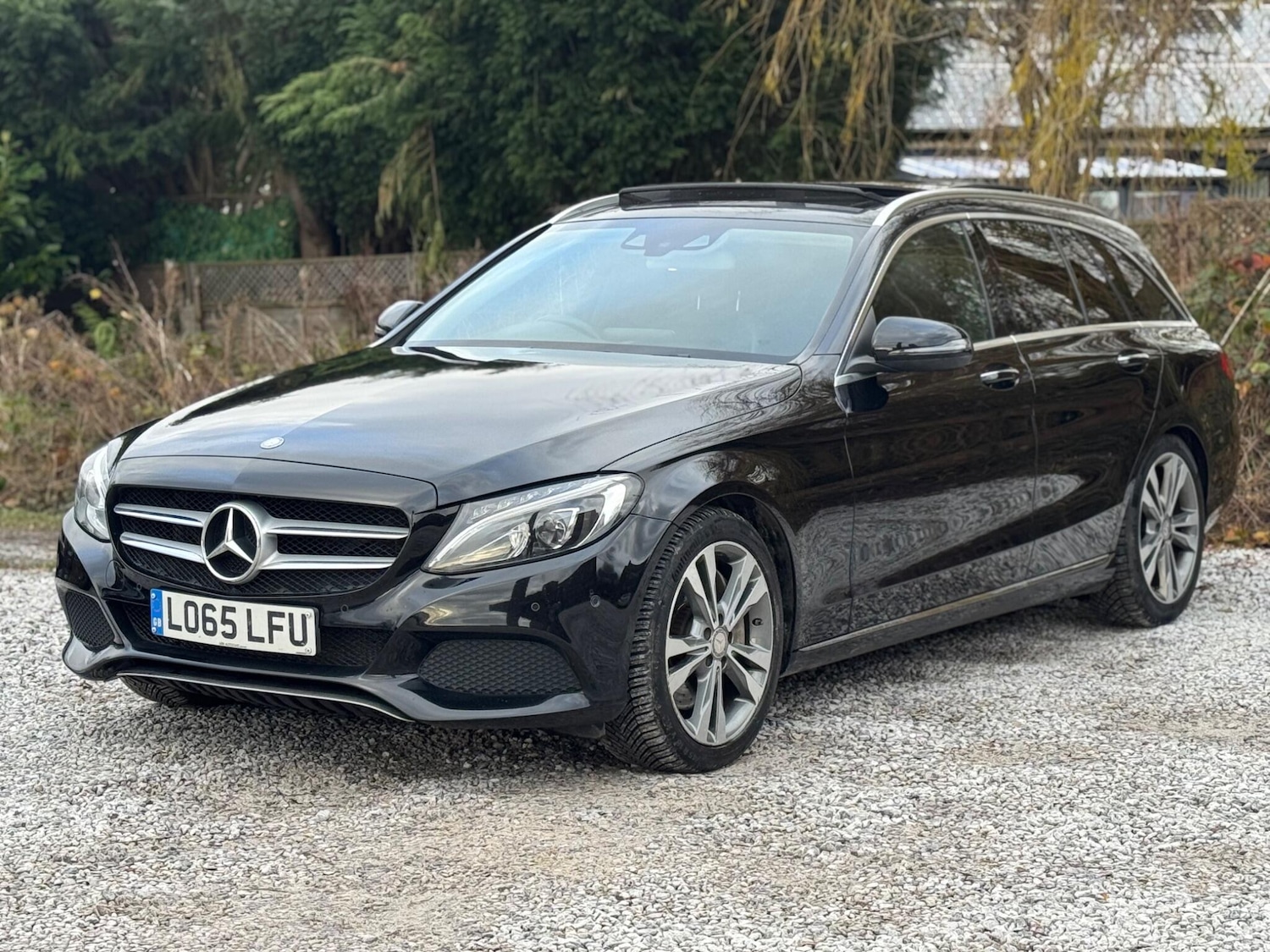 Used Mercedes-Benz C Class 2015 for sale - 76913120: Photo 6