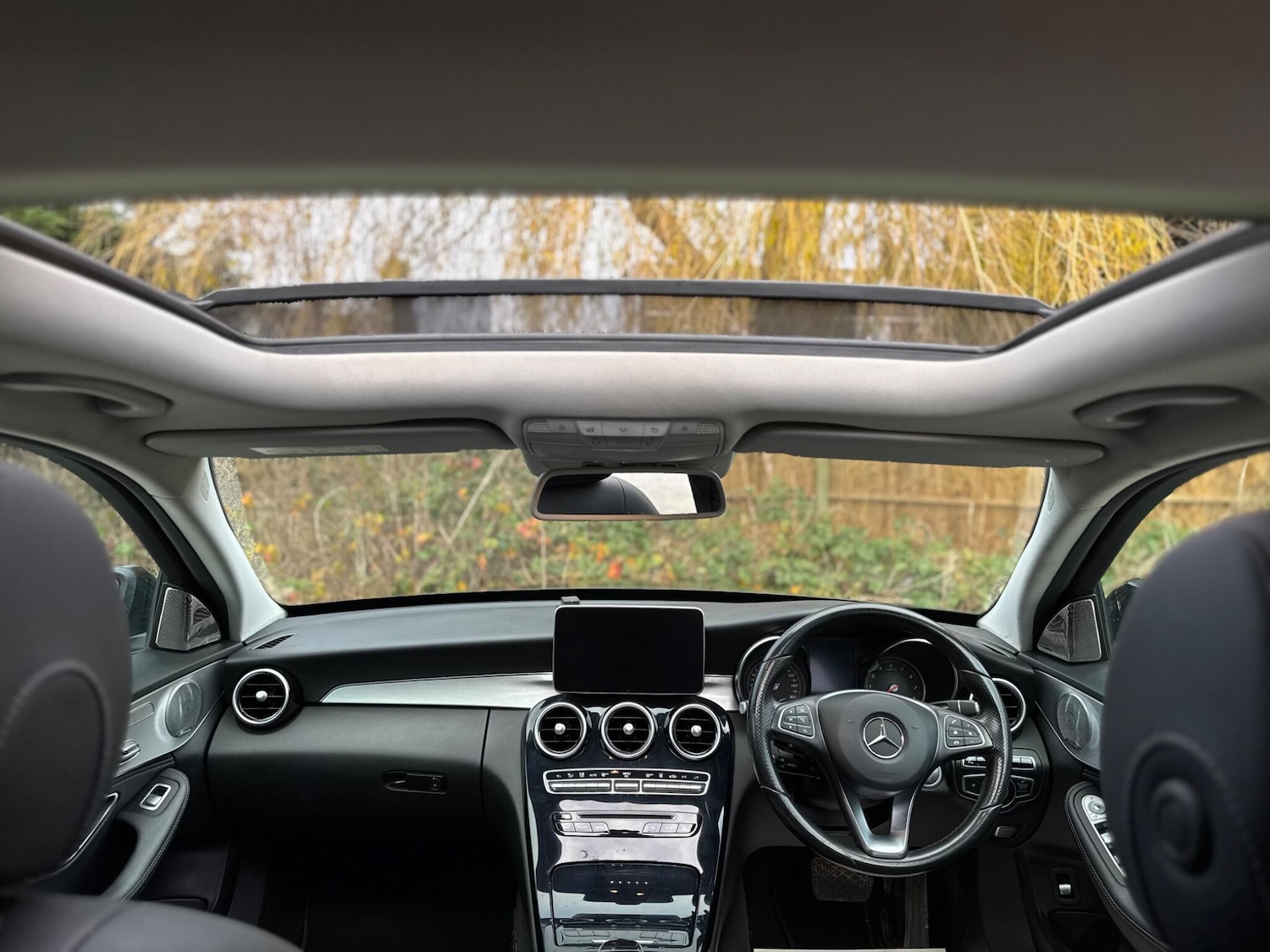 Used Mercedes-Benz C Class 2015 for sale - 76913120: Photo 62