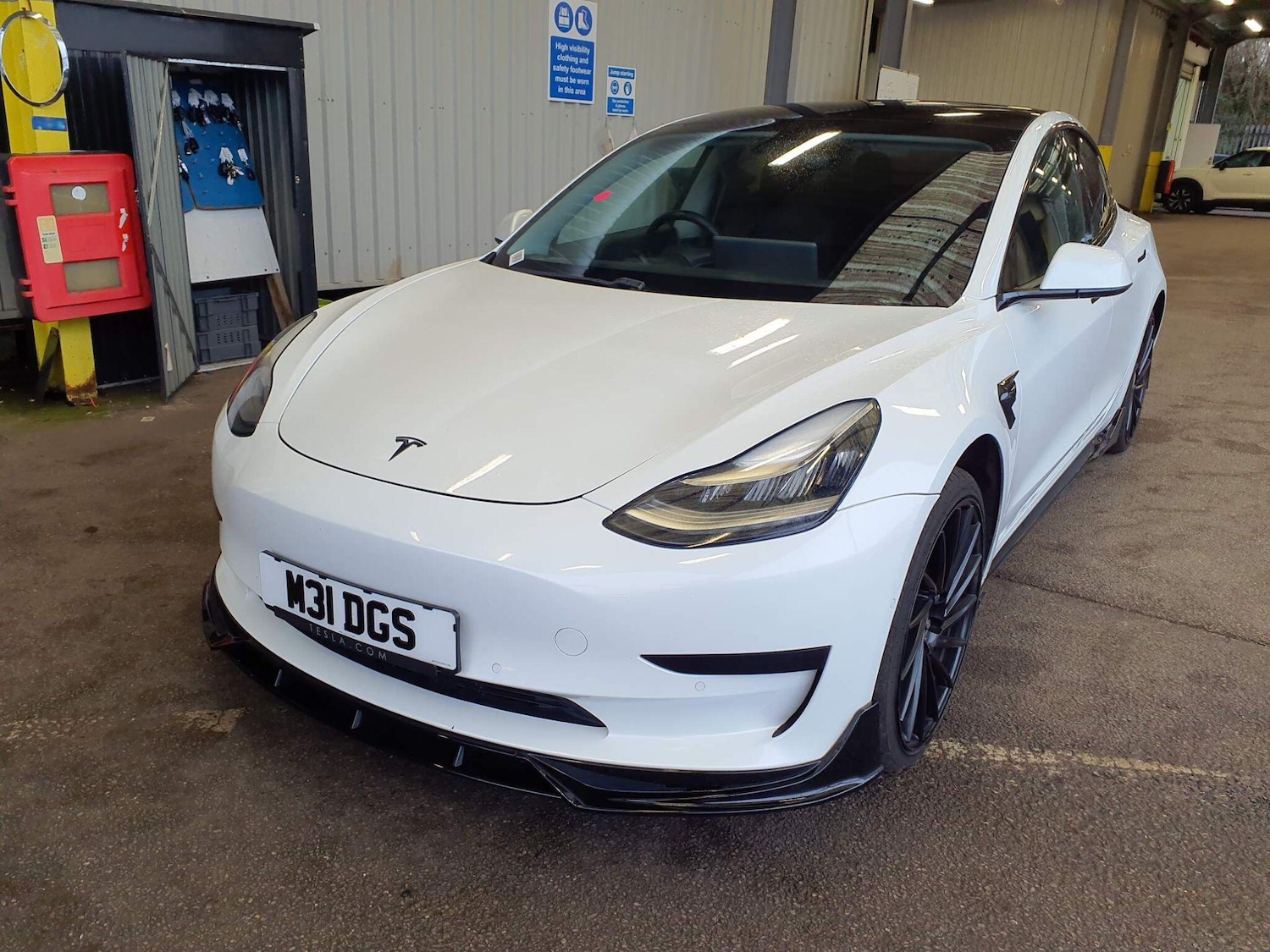 Used Tesla Model 3 for sale - 77753010: Photo 3