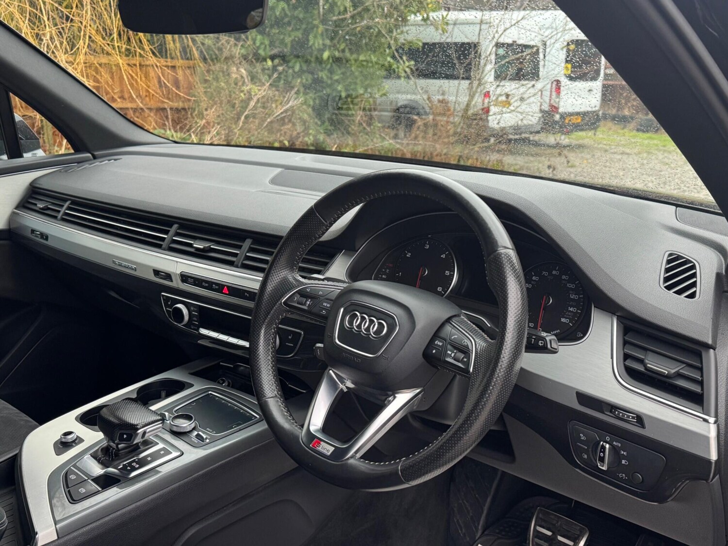 Used Audi Q7 2017 for sale - 76886299: Photo 14