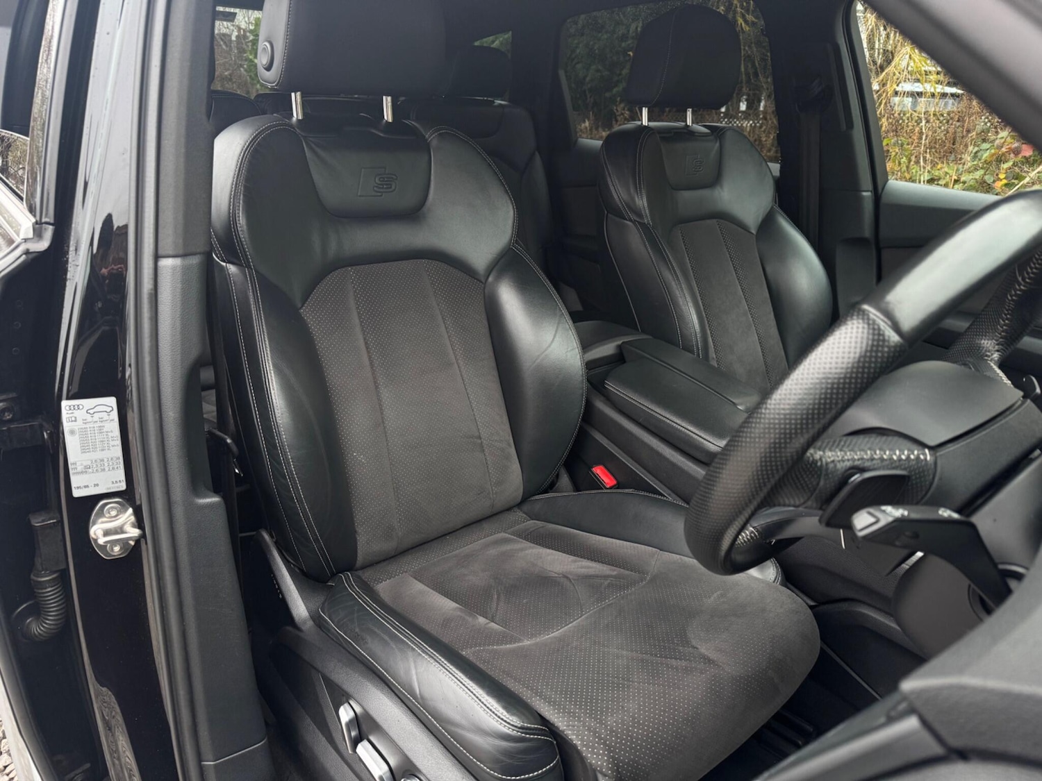 Used Audi Q7 2017 for sale - 76886299: Photo 22