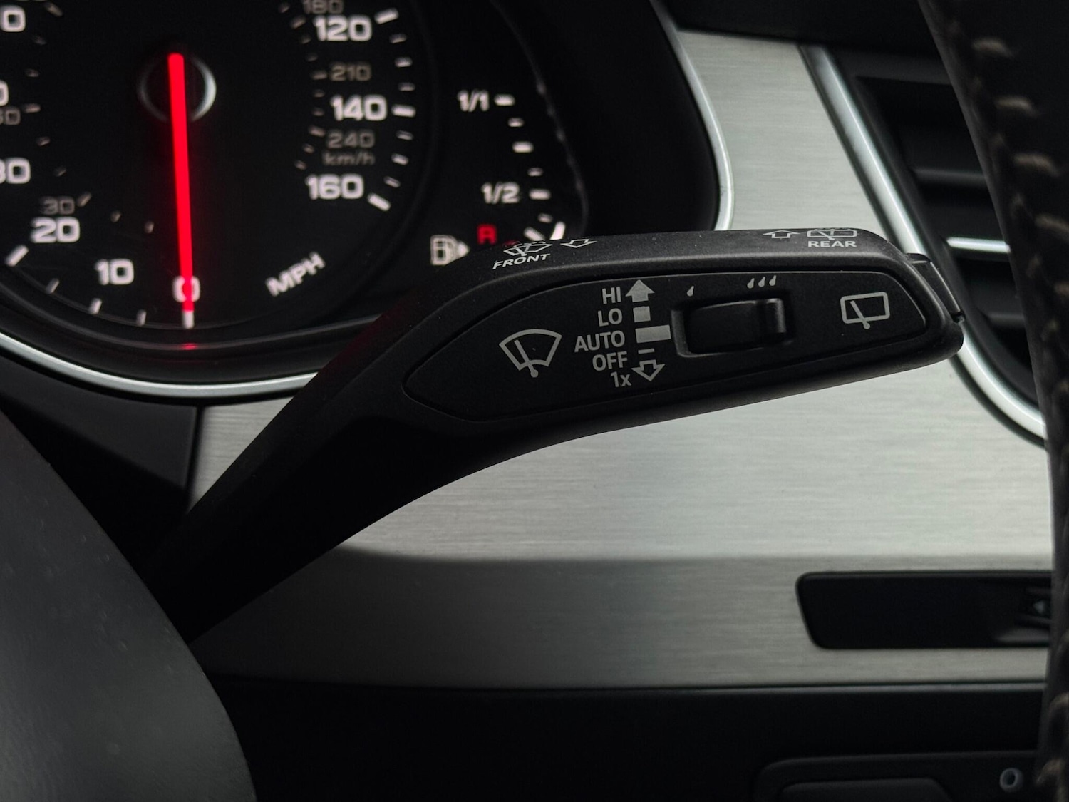 Used Audi Q7 2017 for sale - 76886299: Photo 42