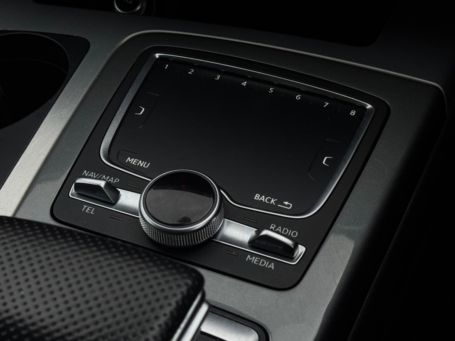 Used Audi Q7 2017 for sale - 76886299: Photo 57