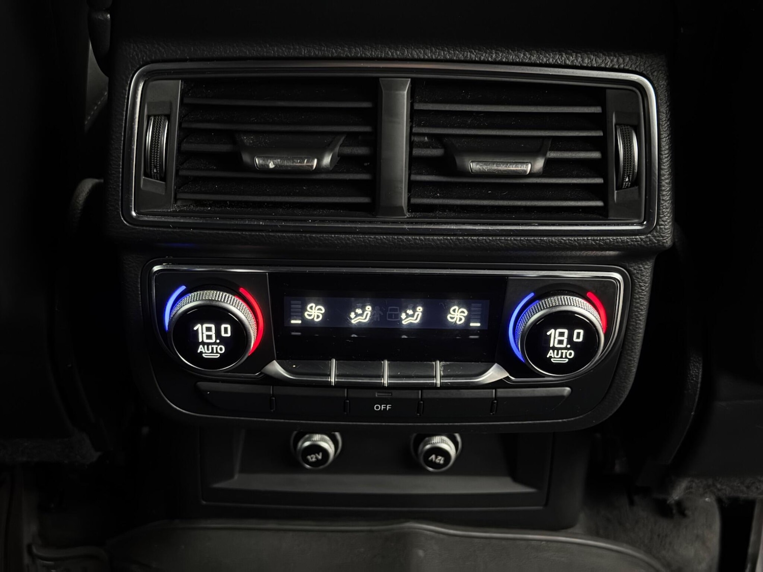 Used Audi Q7 2017 for sale - 76886299: Photo 61