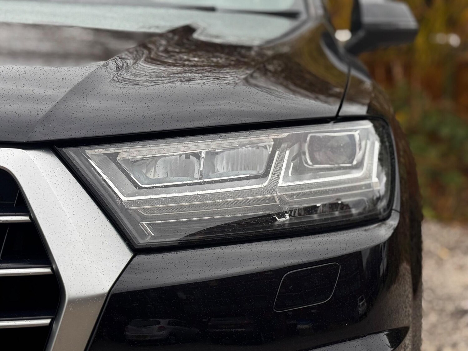 Used Audi Q7 2017 for sale - 76886299: Photo 74