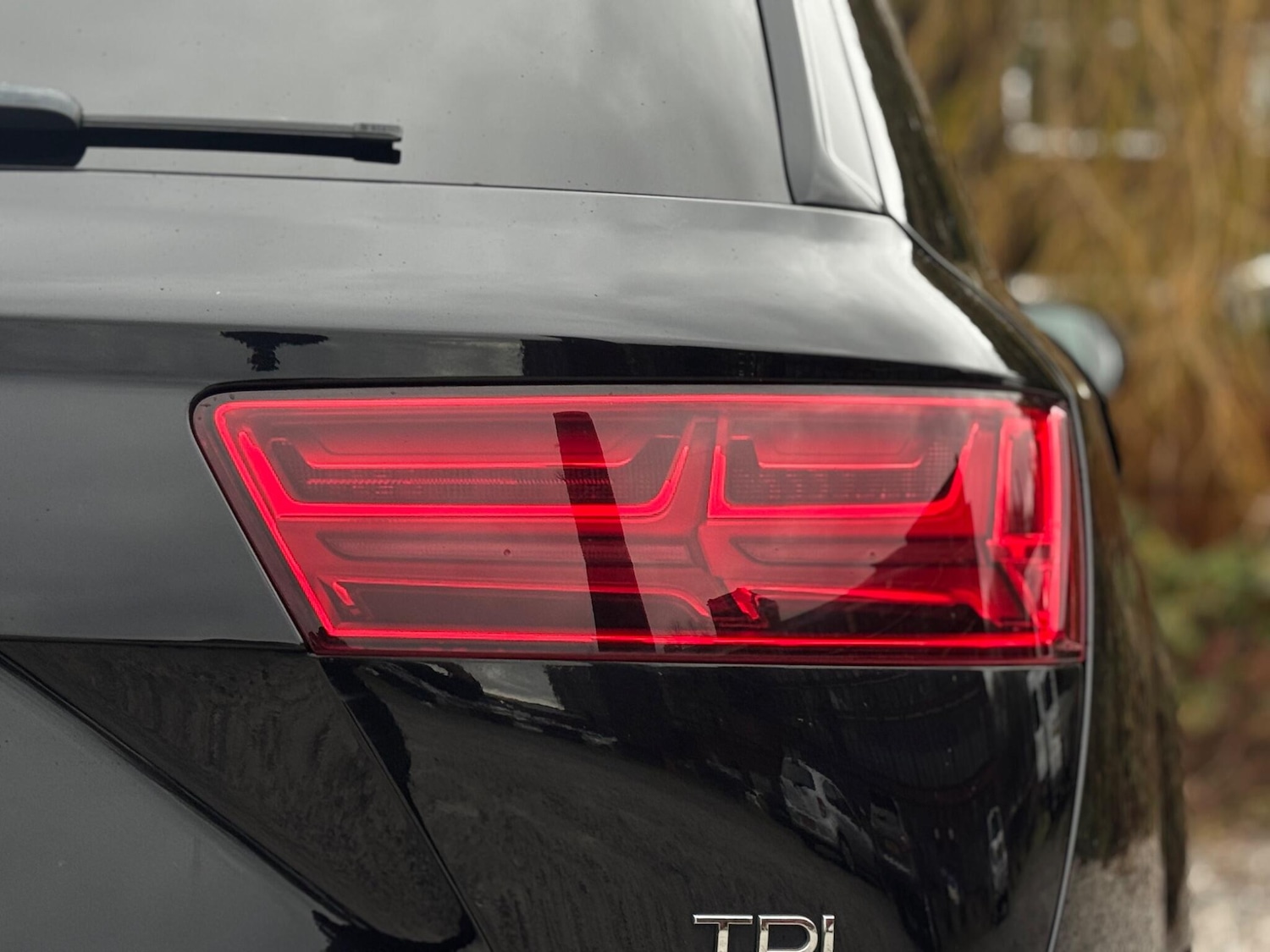 Used Audi Q7 2017 for sale - 76886299: Photo 75