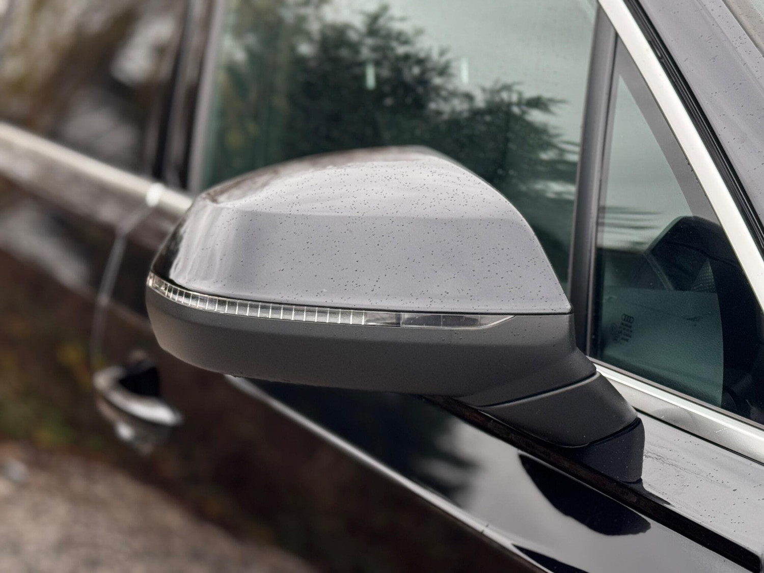 Used Audi Q7 2017 for sale - 76886299: Photo 77