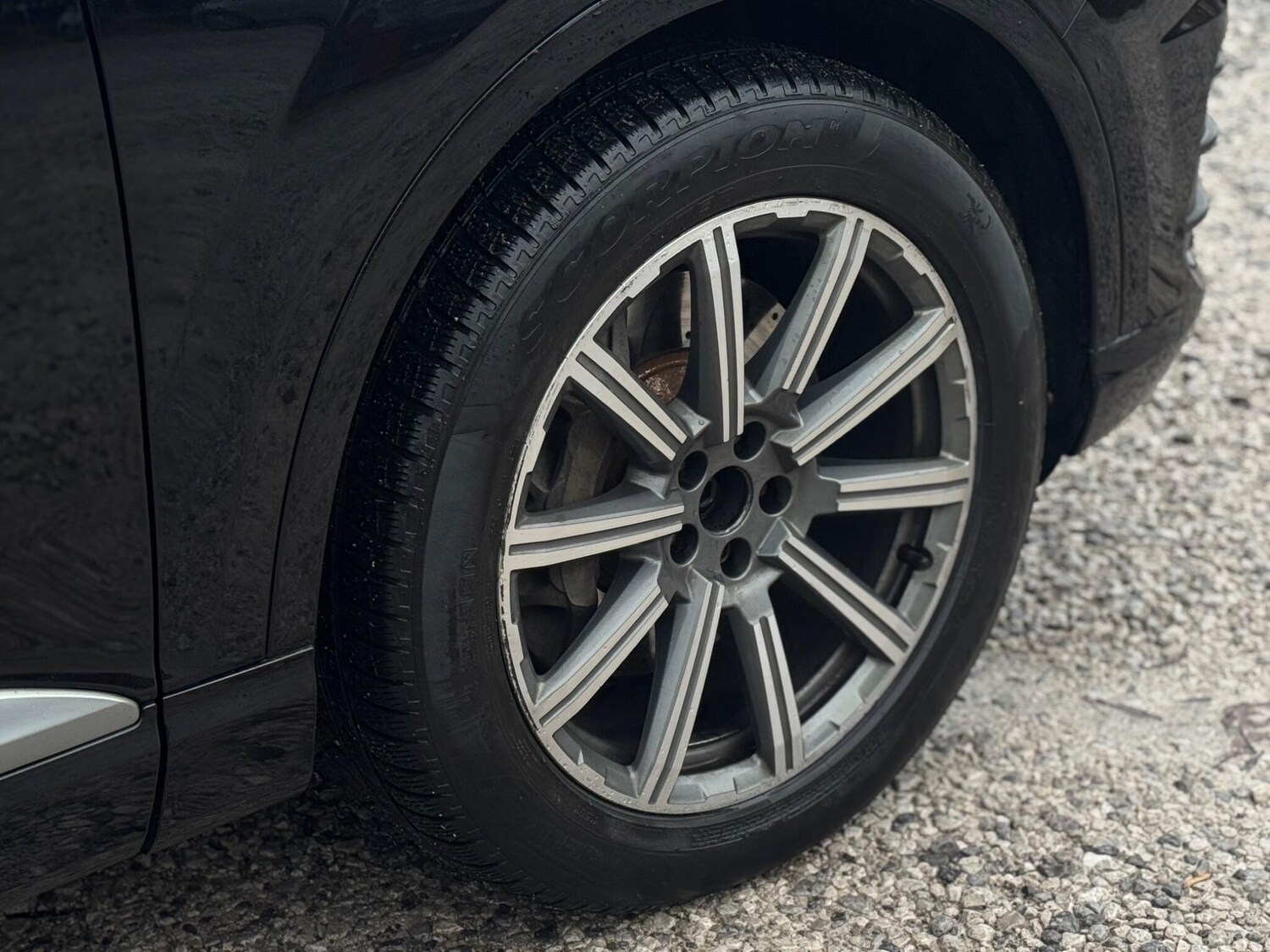 Used Audi Q7 2017 for sale - 76886299: Photo 81