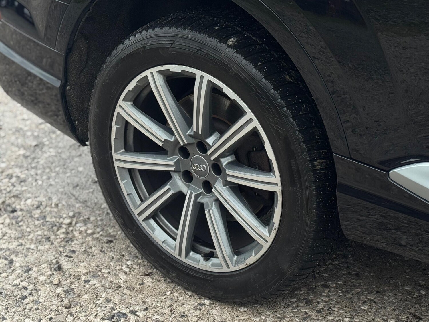 Used Audi Q7 2017 for sale - 76886299: Photo 83