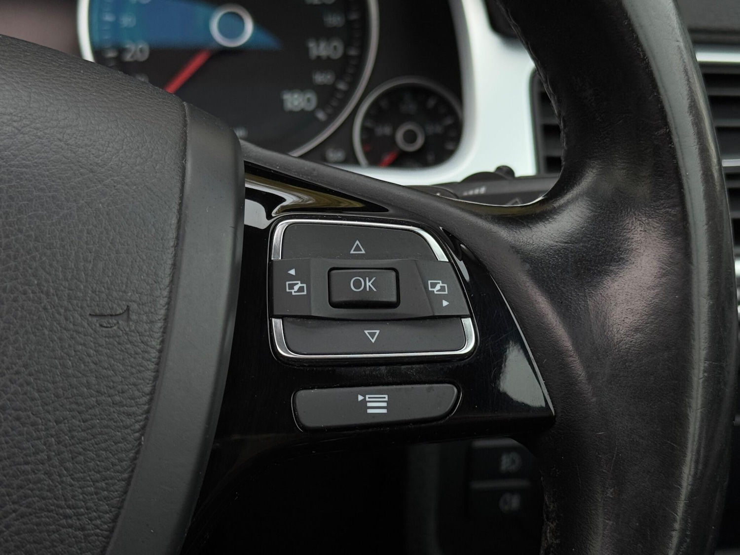 Used Volkswagen Touareg 2013 for sale - 74920715: Photo 31