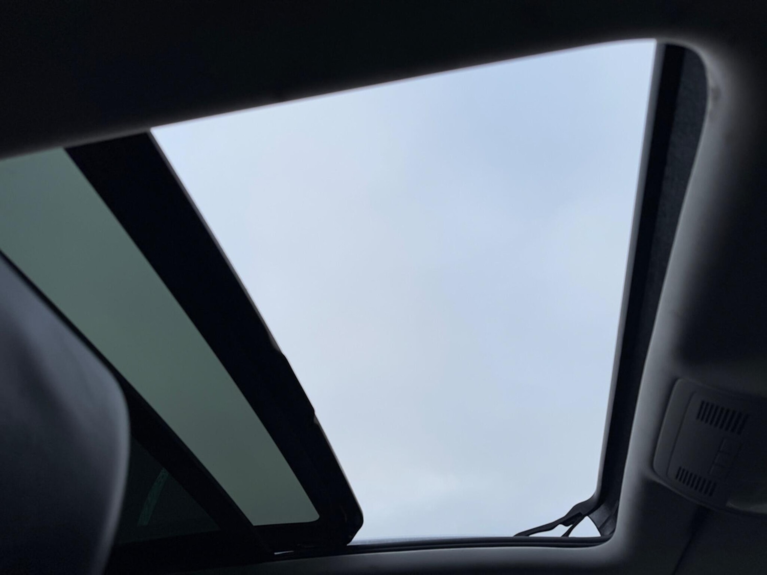 Used Volkswagen Touareg 2013 for sale - 74920715: Photo 65