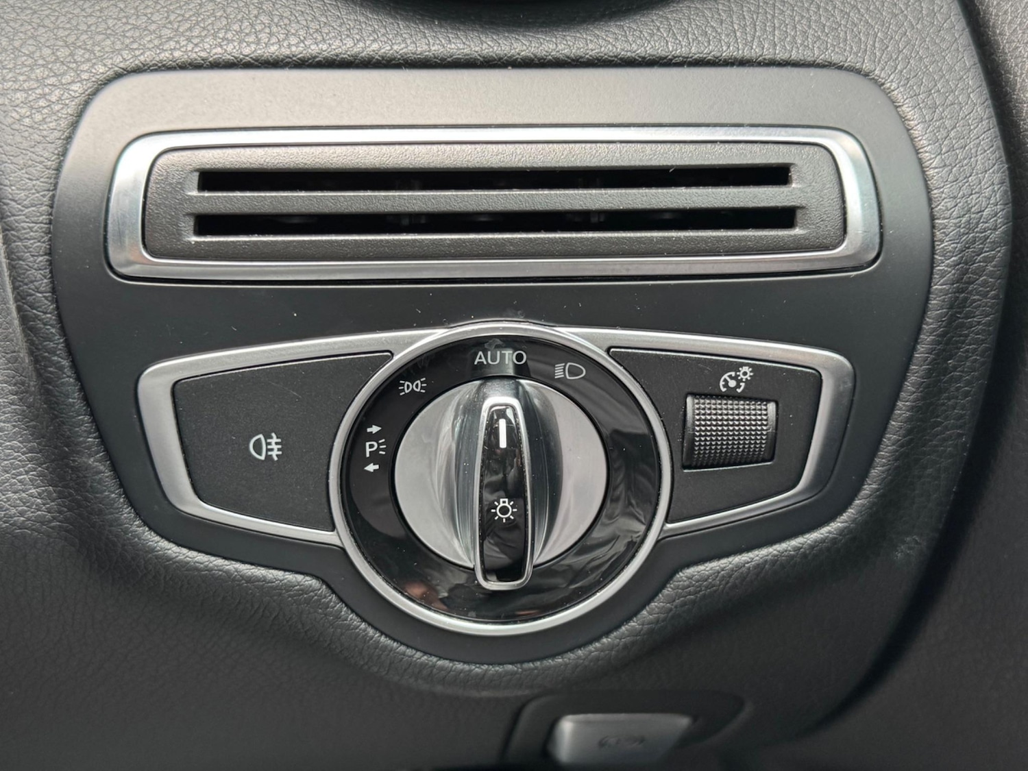 Used Mercedes-Benz C Class for sale - 76995665: Photo 32