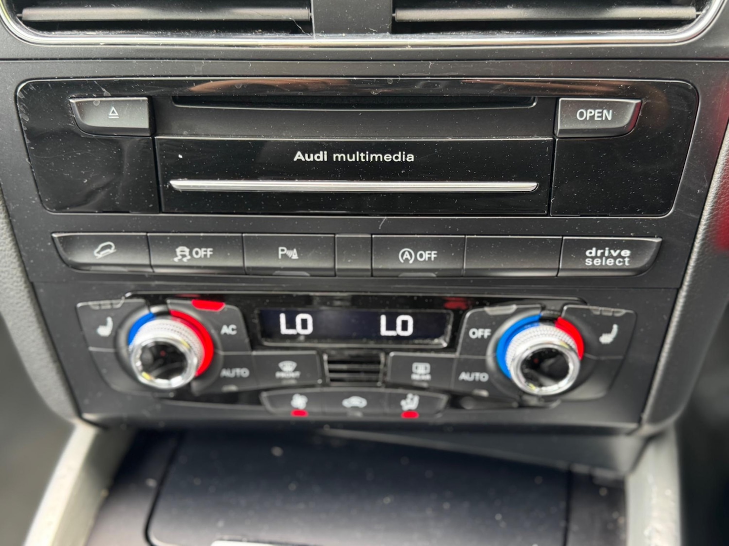 Vehicle 33