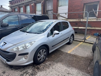 Used Peugeot 308 2010 for sale - 77892774: Photo