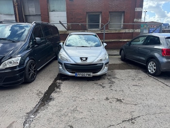 Used Peugeot 308 2010 for sale - 77892774: Photo