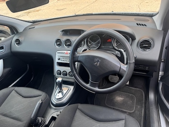 Used Peugeot 308 2010 for sale - 77892774: Photo