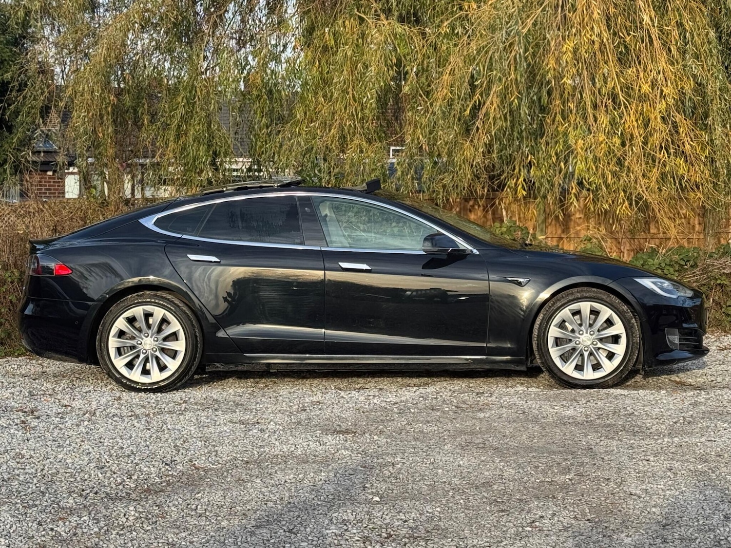 Used Tesla Model S 2017 for sale - 76997040: Photo 10