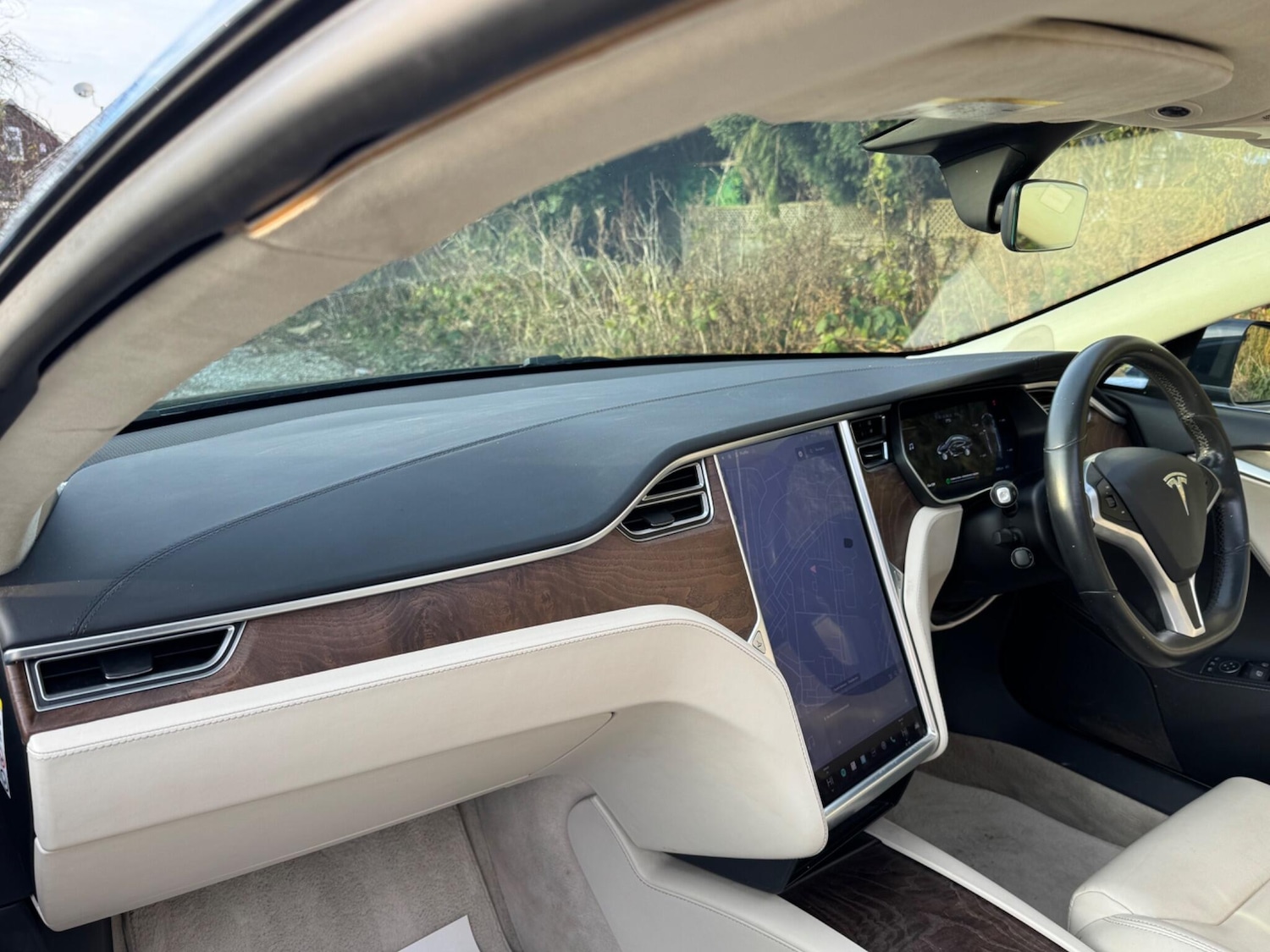 Used Tesla Model S 2017 for sale - 76997040: Photo 13