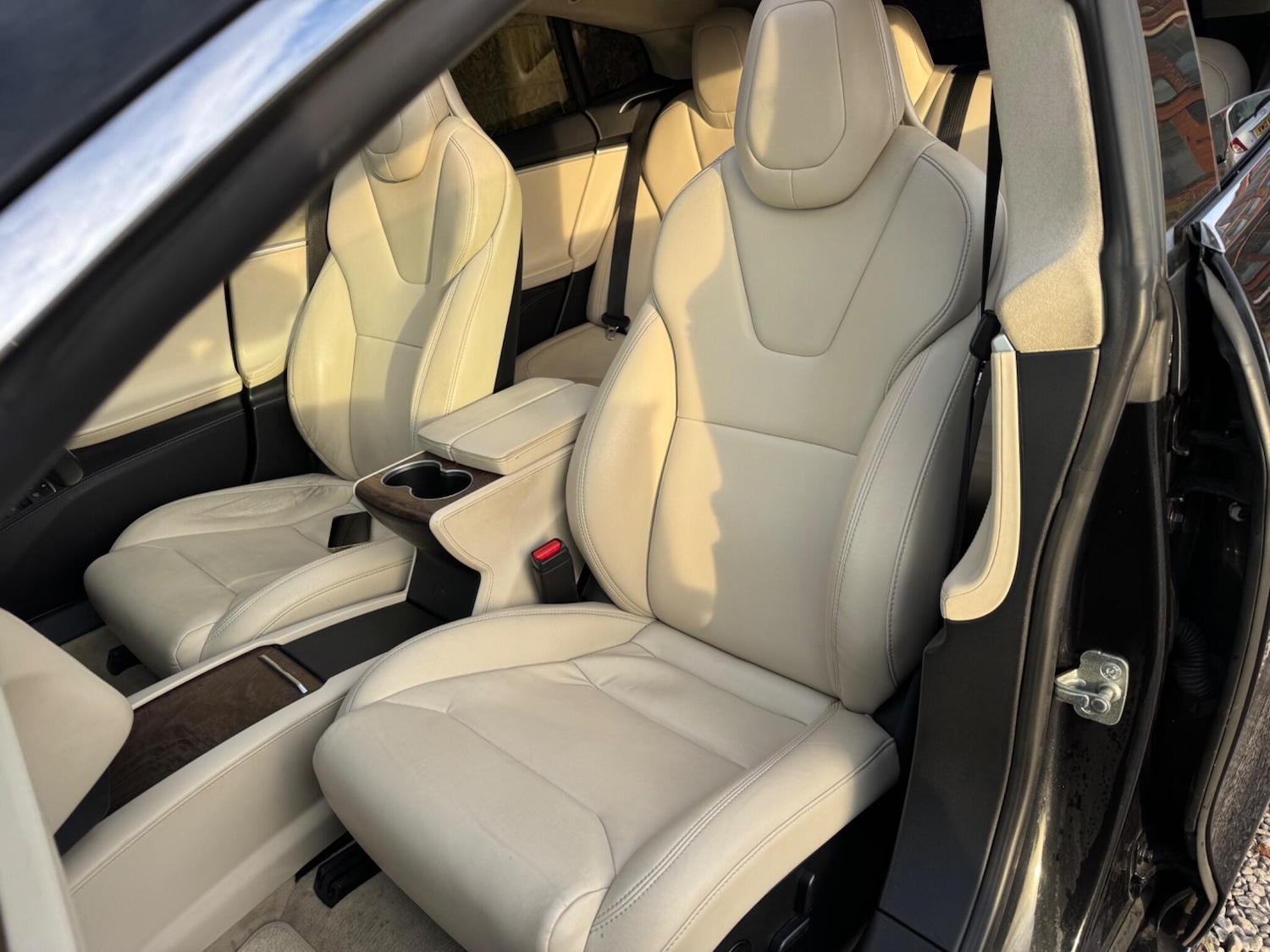 Used Tesla Model S 2017 for sale - 76997040: Photo 18