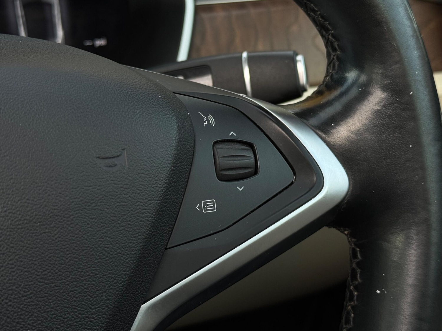 Used Tesla Model S 2017 for sale - 76997040: Photo 29