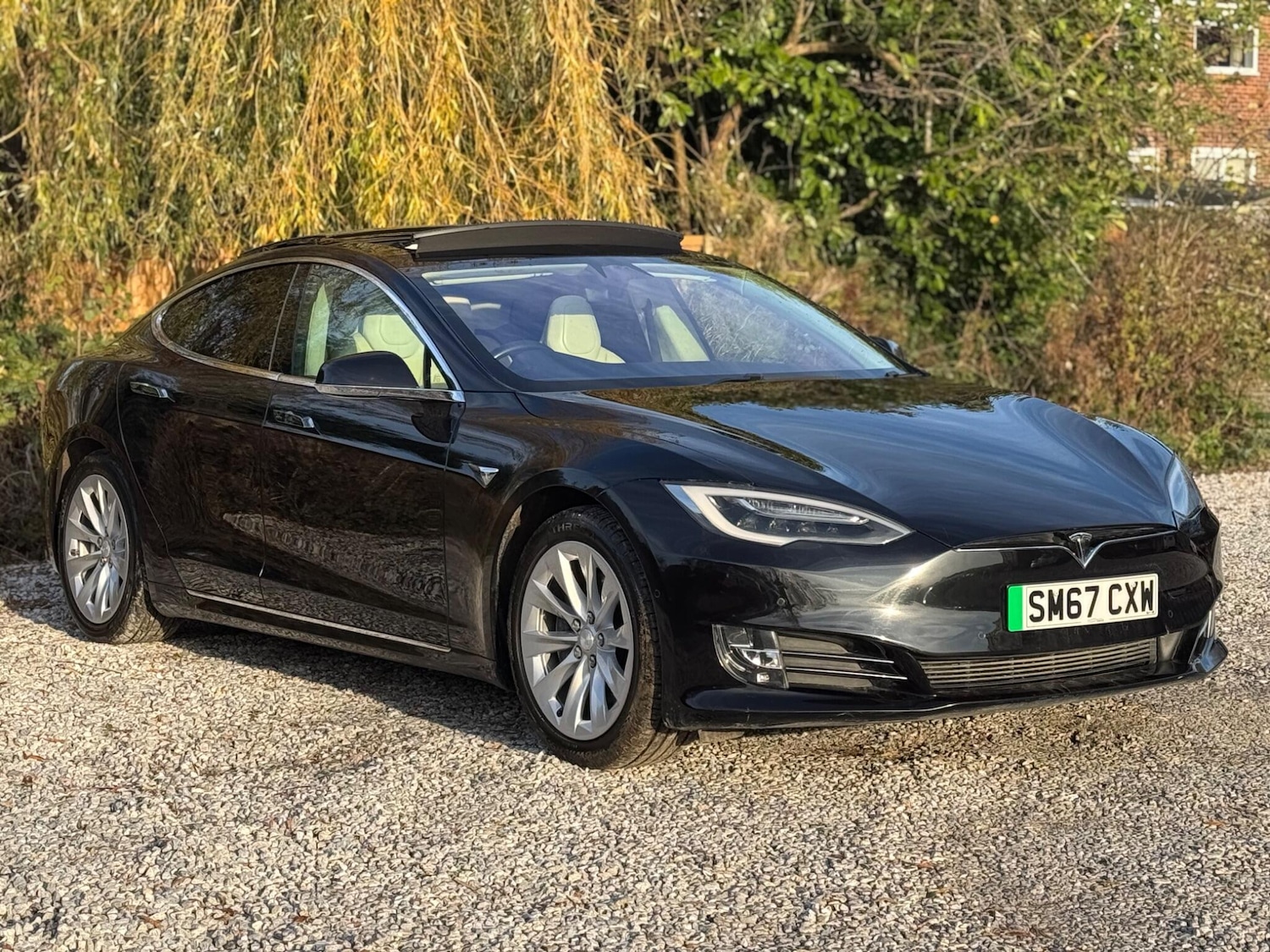 Used Tesla Model S 2017 for sale - 76997040: Photo 3