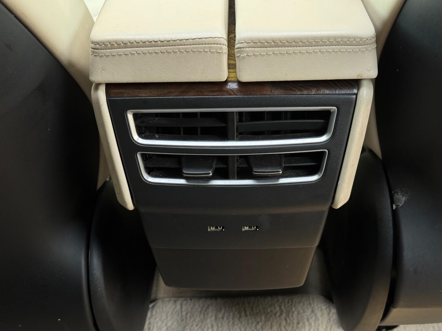 Used Tesla Model S 2017 for sale - 76997040: Photo 64