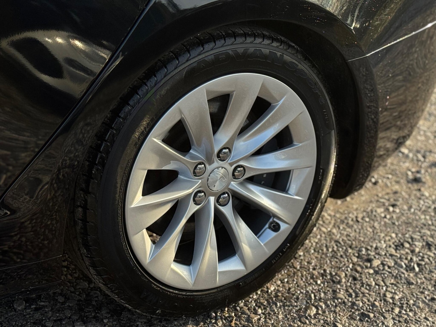 Used Tesla Model S 2017 for sale - 76997040: Photo 91