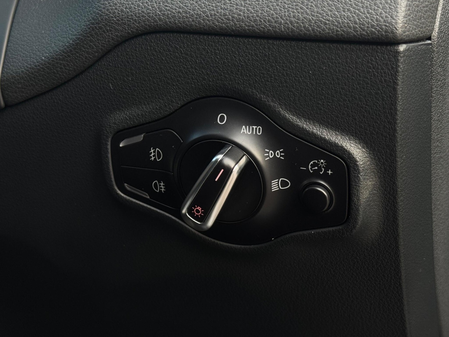 Used Audi SQ5 2014 for sale - 76886485: Photo 67